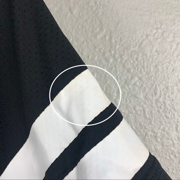 Crooks and Castles Womens Jeresey - Picture 6 of 9